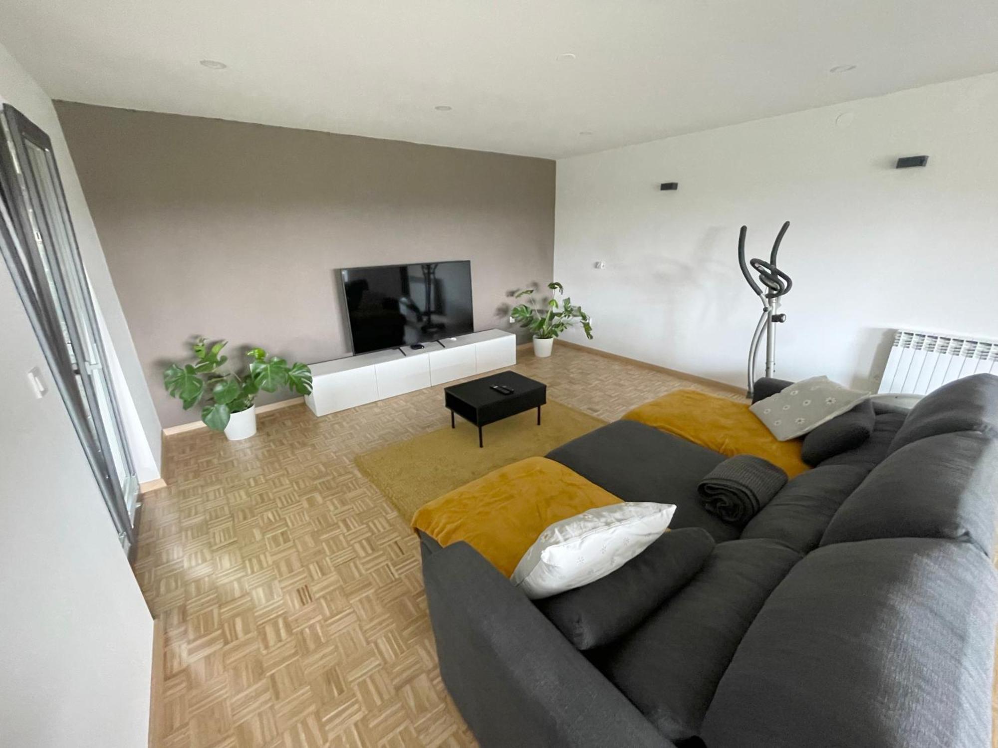 Garden Villa Stanjel Bagian luar foto
