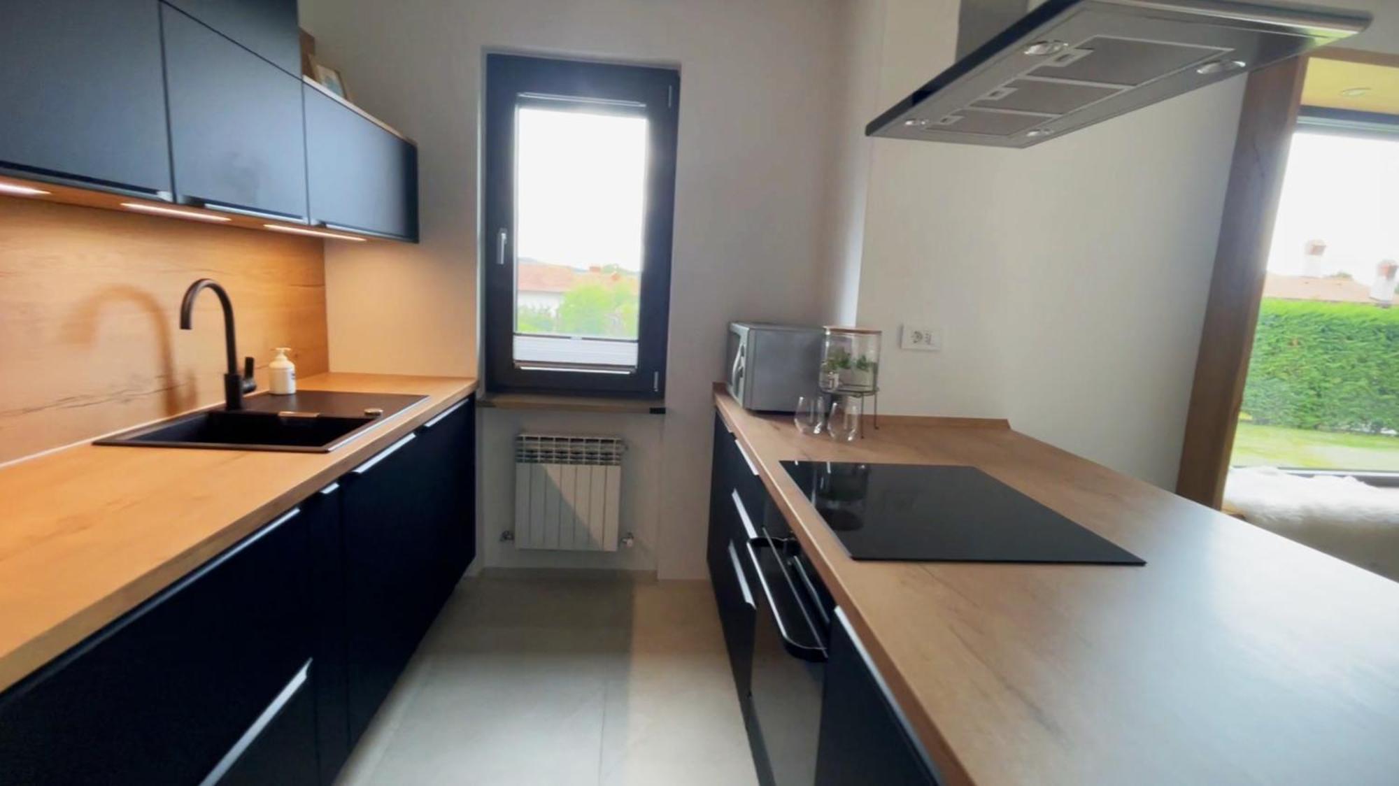 Garden Villa Stanjel Bagian luar foto